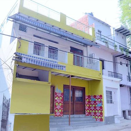 Bed and Breakfast Jaypore House à New Delhi Extérieur photo