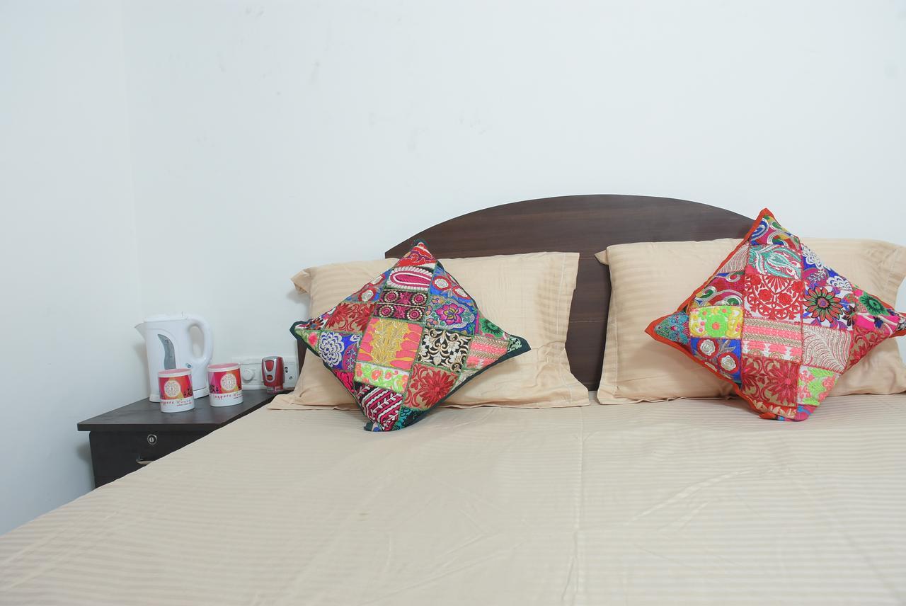 Bed and Breakfast Jaypore House à New Delhi Extérieur photo